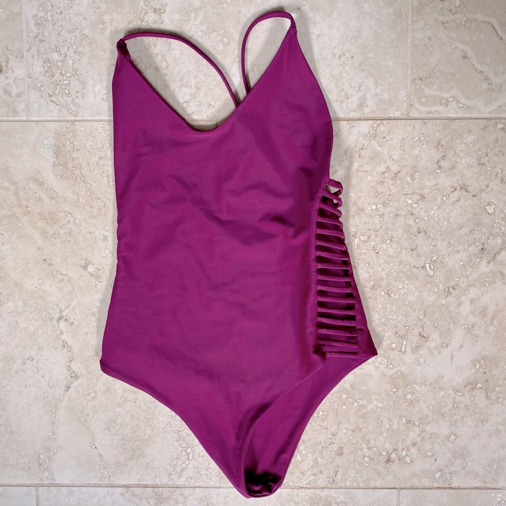 STONE FOX SWIM ~ Hermosa one piece, L - Picture 2 of 6